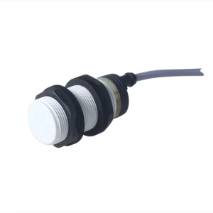 Sensor De Proximidad Inductivo Carlo Gavazzi EI3010PPCPL